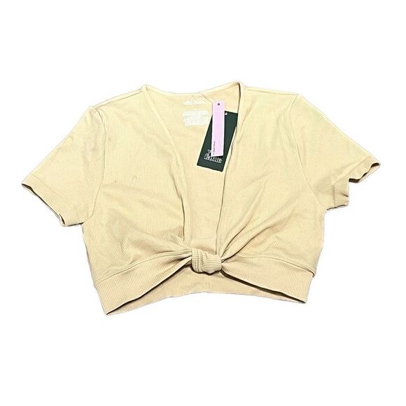 NWT Wild Fable Women’s Cropped Short Sleeve Top, Size M - Picture 1 of 5